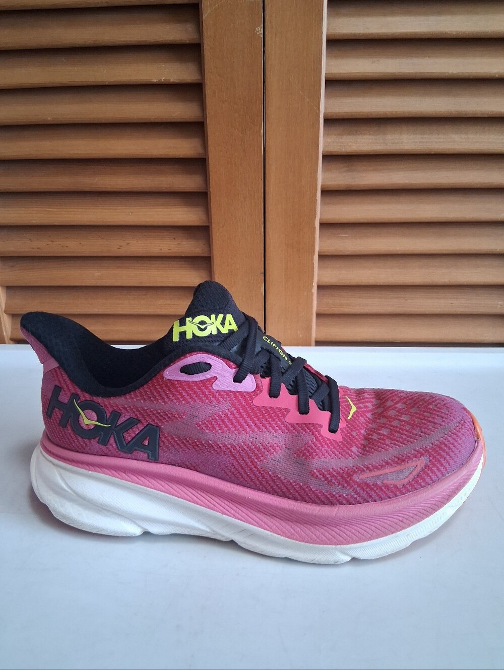Hoka Clifton 9 Raspberry Strawberry Pink Women's Running Shoe * Size: 7B